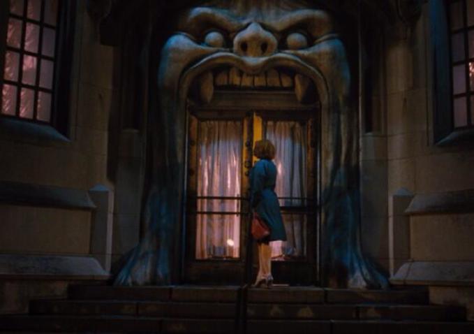 Christina Hendricks in LOST RIVER